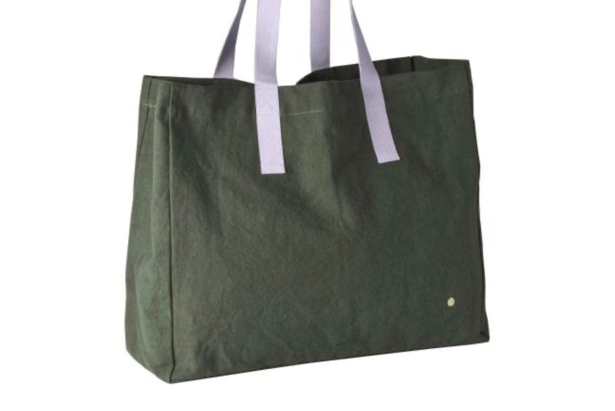 Iona Kale, Tote Bag