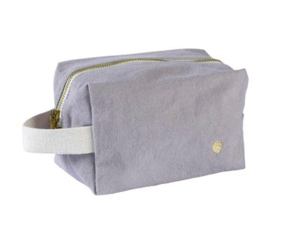 Iona Poivre Rose, Pouch