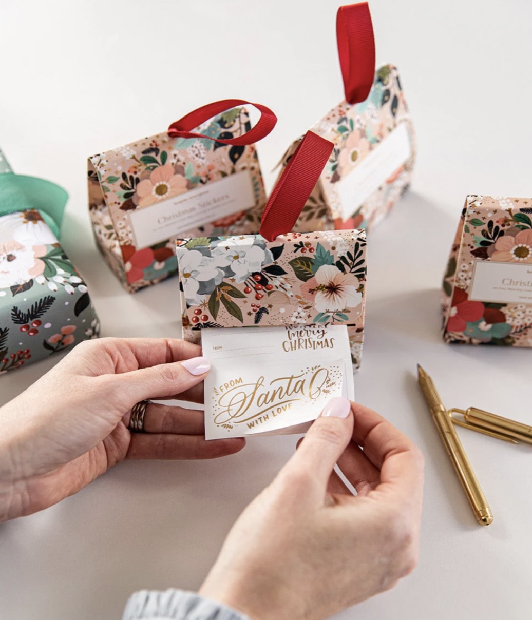 Floral Fields Christmas Stickers on a roll - 40 Pack