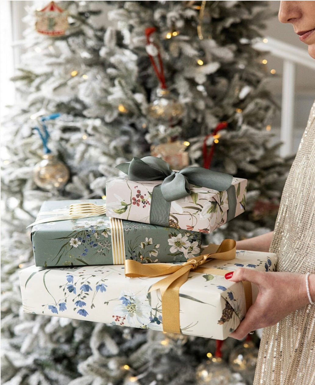 Gift Wrap Roll 3M - A Christmas Garden (cream)