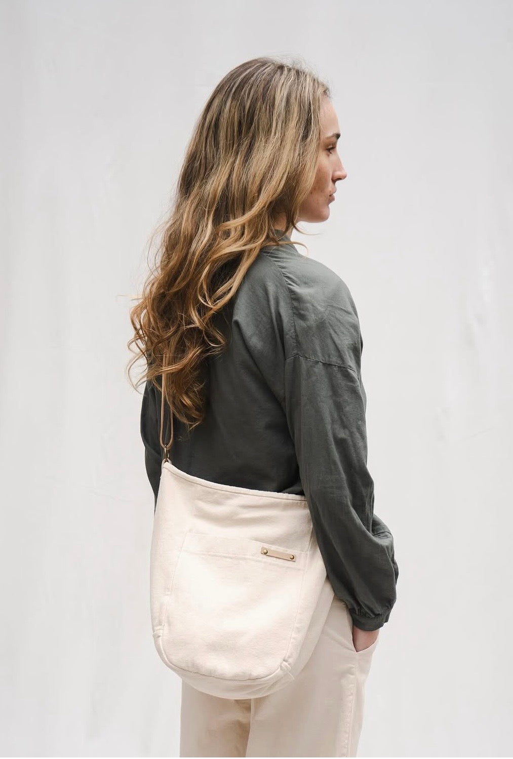 Pocket Crossbody Bag Ecru