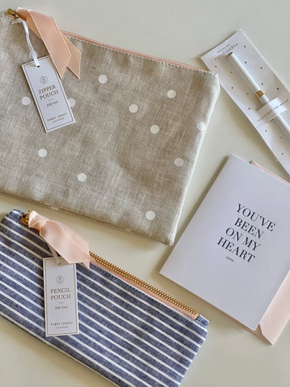Signature Pouch Flax Dot